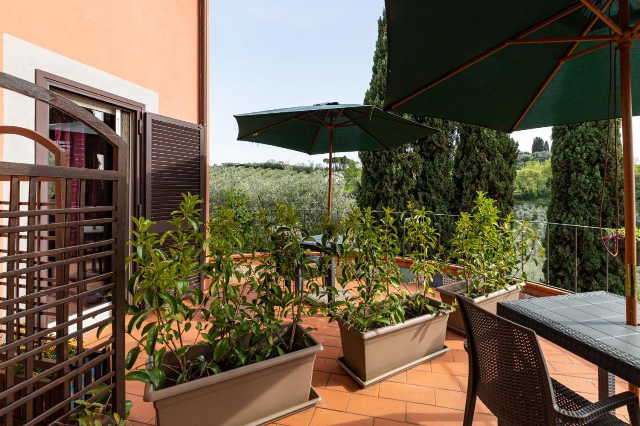 La Tana Delle Stelle B&B Di Charme E Relax Fara in Sabina Exterior foto