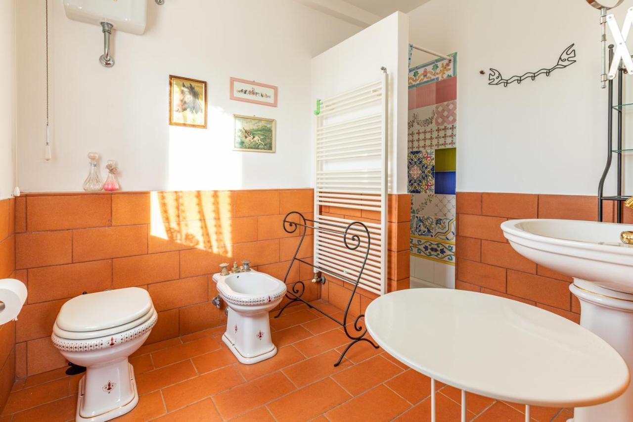 La Tana Delle Stelle B&B Di Charme E Relax Fara in Sabina Exterior foto